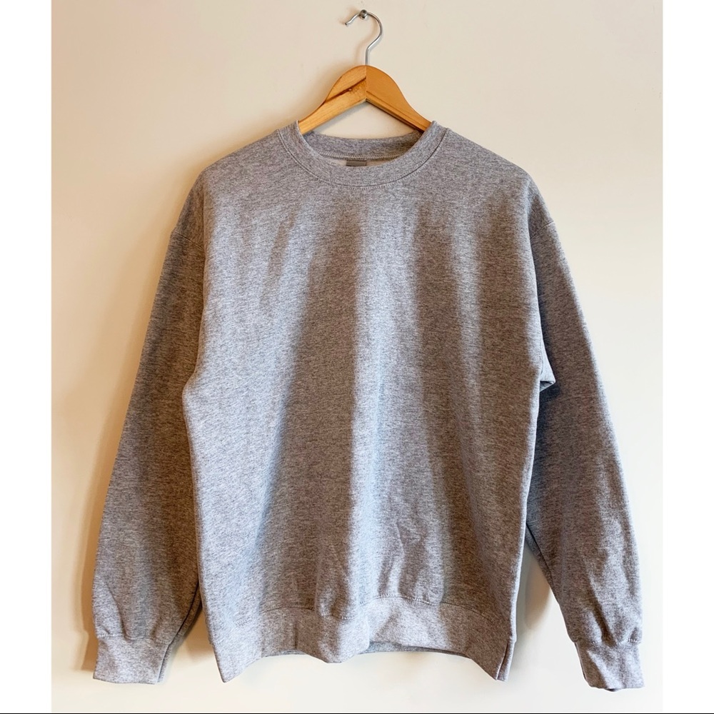 🖤 Sports Grey Crewneck Sweater with Black Heart - Picture 2 of 8